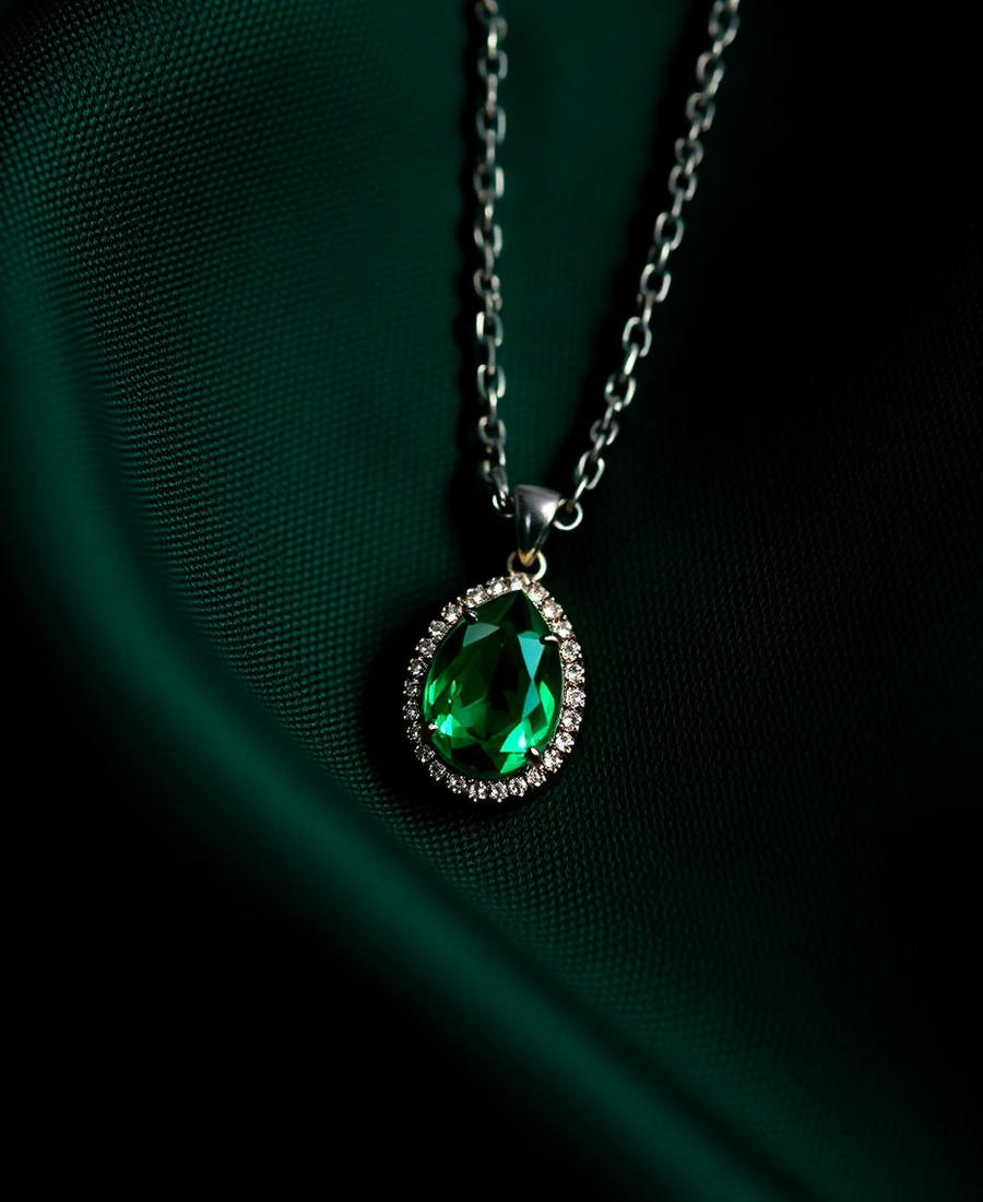 Emerald halo pendant